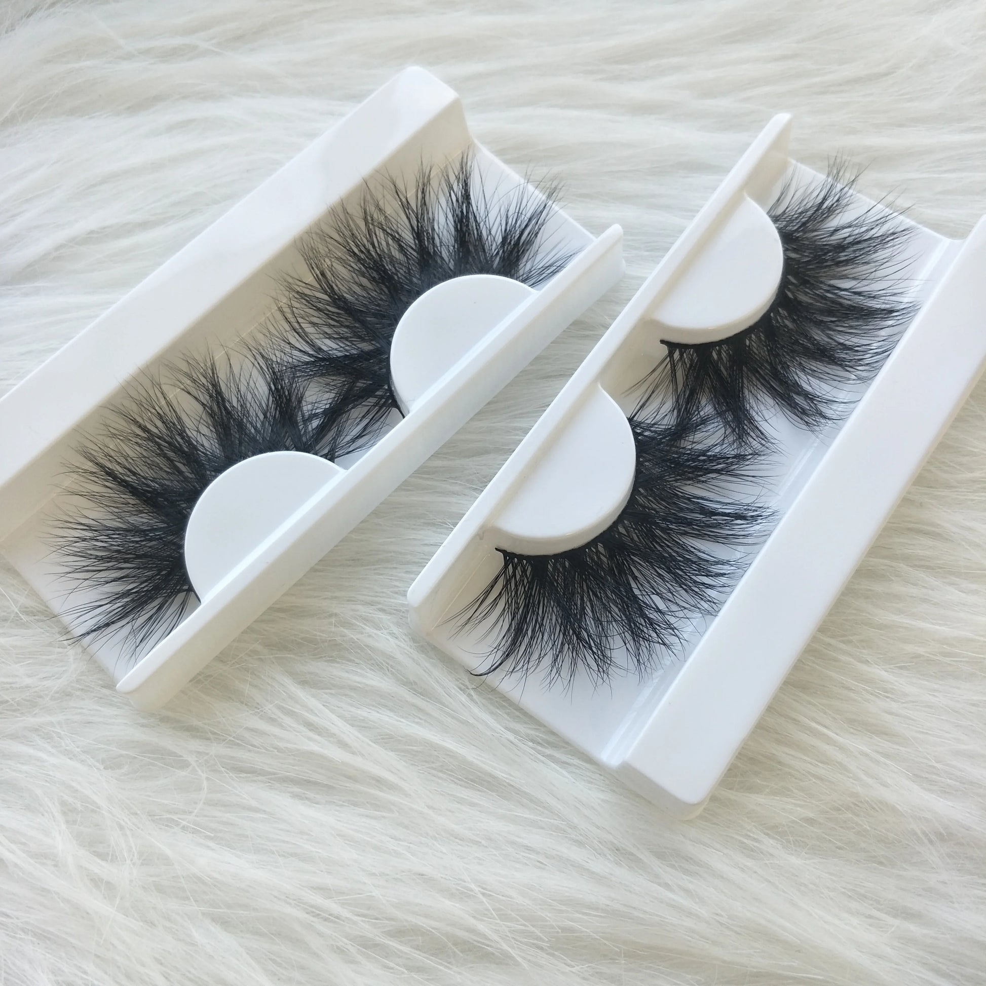 For Maynice High Quality 3D Mink Eyelashes 25mm Custom Packaging Box with Private Label Made from Quality Fur Material-1